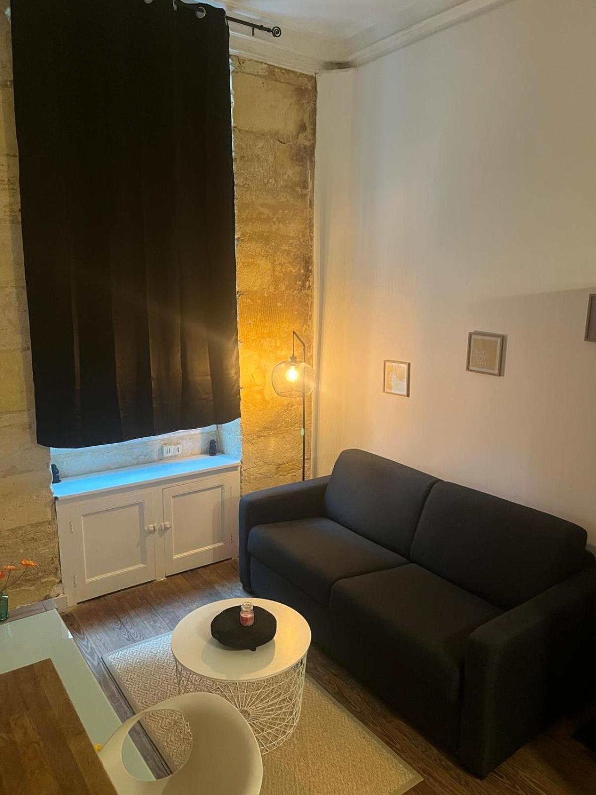 Bel Appartement Avec Mezzanine En Plein Centre De Burdeos Exterior foto