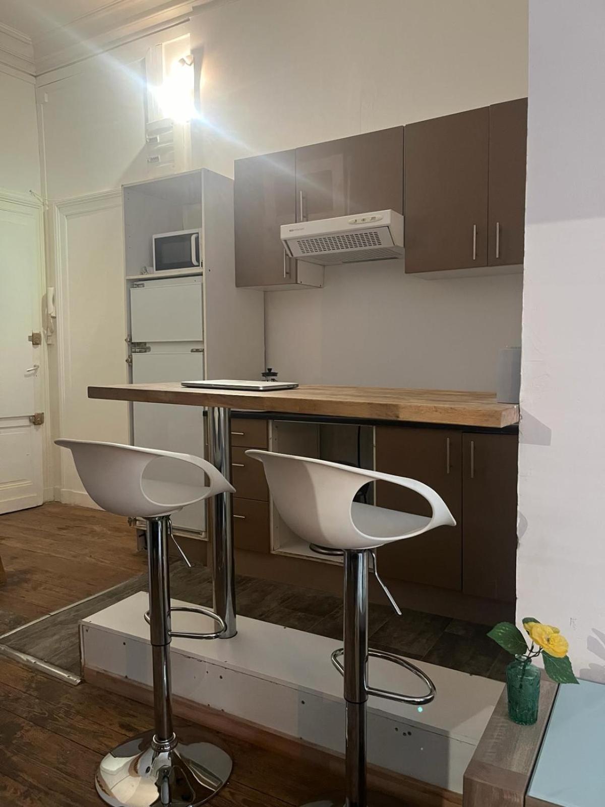 Bel Appartement Avec Mezzanine En Plein Centre De Burdeos Exterior foto